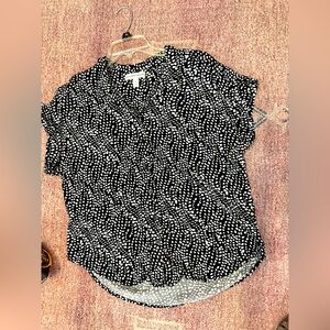 Alexander Jordan polka dot boxy button down short sleeve top. Size large.